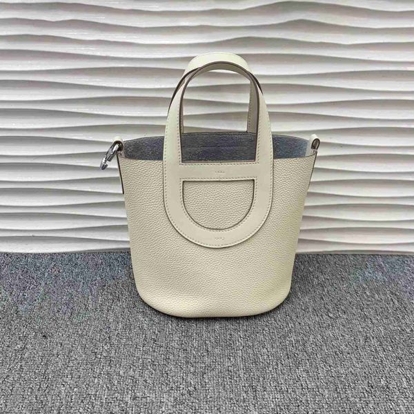 designer luxury women's pig nose vegetable basket handbag fashion togo layer cow skin litchi grain bucket baggl4372p1 picotin
designer luxury women's pig nose vegetable basket handbag fashion togo layer cow skin litchi grain bucket baggl4372p1 picotin