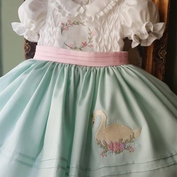 girl's dresses 0-12y baby girl spring summer white light green swan embroisery vintage spanish princess ball gown dress for eid causal, Red;yellow
girl's dresses 0-12y baby girl spring summer white light green swan embroisery vintage spanish princess ball gown dress for eid causal, Red;yellow