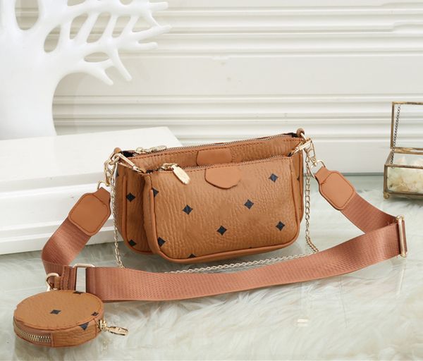 mt women's latest mc three-piece envelope tote bag leather messenger makeup luxury designer clutch men's and women's hanging
mt women's latest mc three-piece envelope tote bag leather messenger makeup luxury designer clutch men's and women's hanging