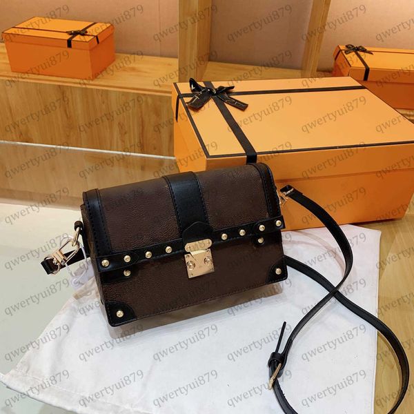 2023 luxurys designers bags crossbodys women handbag messenger bags leather elegant shoulder bags classic flap shopping tote qwertyui879 040
2023 luxurys designers bags crossbodys women handbag messenger bags leather elegant shoulder bags classic flap shopping tote qwertyui879 040