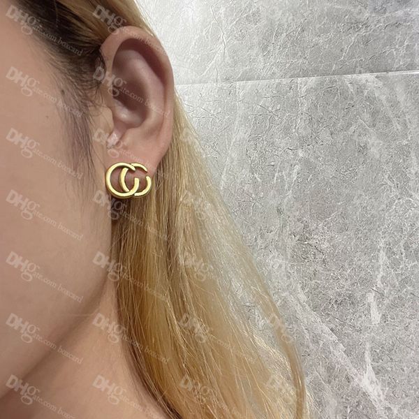chic double letter charm earrings with gift box embossed stamp studs eardrop dangler for women party anniversary, Golden
chic double letter charm earrings with gift box embossed stamp studs eardrop dangler for women party anniversary, Golden