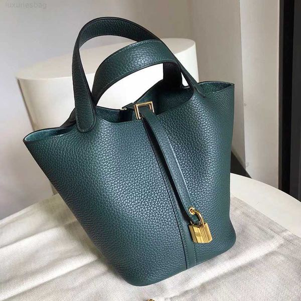 designer luxury director's full wax thread pine cypress and green original factory tc leather vegetable basket small bucket bag manual
designer luxury director's full wax thread pine cypress and green original factory tc leather vegetable basket small bucket bag manual