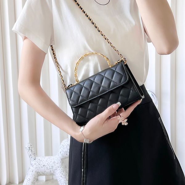 luxury chain bags designer handbag genuine leather shoulder bag high imitation crossbody bag with box zc127
luxury chain bags designer handbag genuine leather shoulder bag high imitation crossbody bag with box zc127