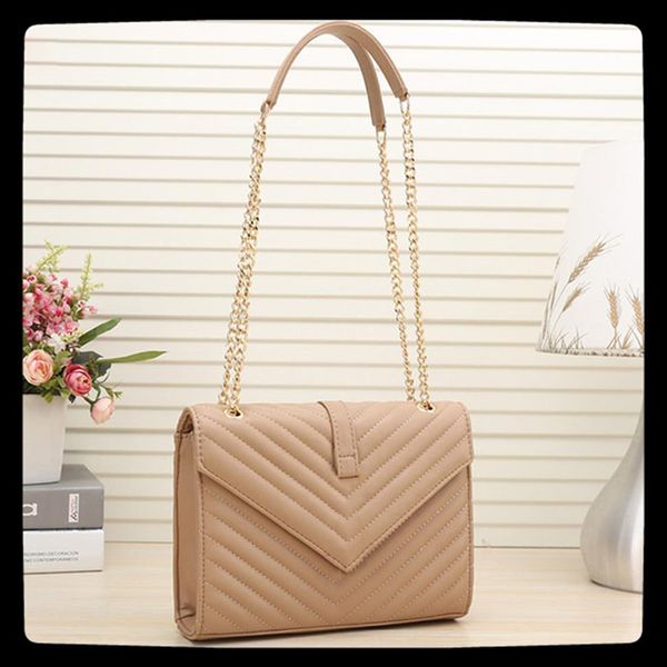2021 luxurys designers bags tote handbag pu leather classic ladies lock shoulder bag 6 colors gold chain 3 models2812
2021 luxurys designers bags tote handbag pu leather classic ladies lock shoulder bag 6 colors gold chain 3 models2812