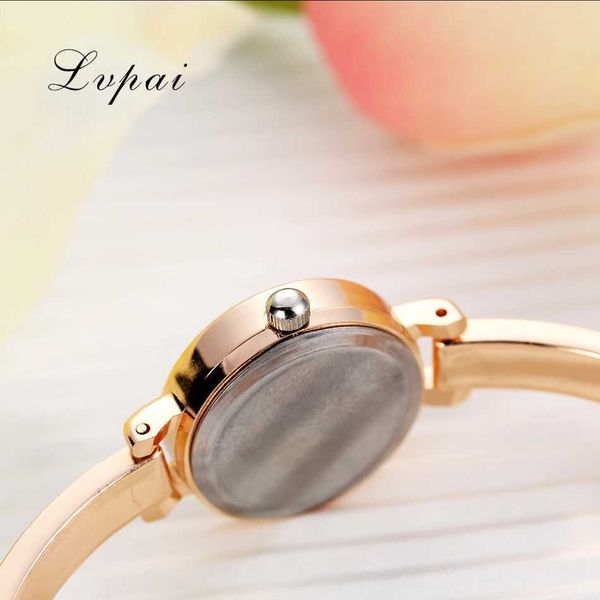 wristwatches luxury watch women dress bracelet watch fashion crystal quartz wristwatch classic gold ladies casual watch lvpai brand w0420, Slivery;brown
wristwatches luxury watch women dress bracelet watch fashion crystal quartz wristwatch classic gold ladies casual watch lvpai brand w0420, Slivery;brown