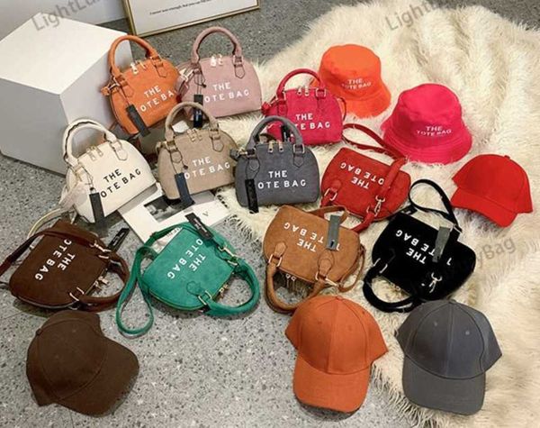 new brand designer luxuries shell bag fashion cross body bags womens classic luxury handbags 230329
new brand designer luxuries shell bag fashion cross body bags womens classic luxury handbags 230329