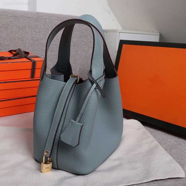 designer luxury vegetable basket upgraded handbag s lychee head layer cowhide women's bucket bagpfizlsli picotin
designer luxury vegetable basket upgraded handbag s lychee head layer cowhide women's bucket bagpfizlsli picotin