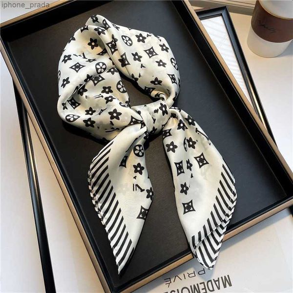 scarf designer scarf silk scarfs for women cap shawl lightweight square satin head wrap medium headband shawl character letter animal print, Blue;gray
scarf designer scarf silk scarfs for women cap shawl lightweight square satin head wrap medium headband shawl character letter animal print, Blue;gray