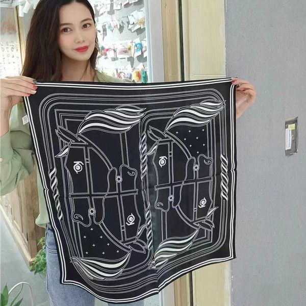 sarongs 2021 % real silk neckerchief scarf women square head scarves for hair wrapping 26" p230323, Blue;gray
sarongs 2021 % real silk neckerchief scarf women square head scarves for hair wrapping 26" p230323, Blue;gray