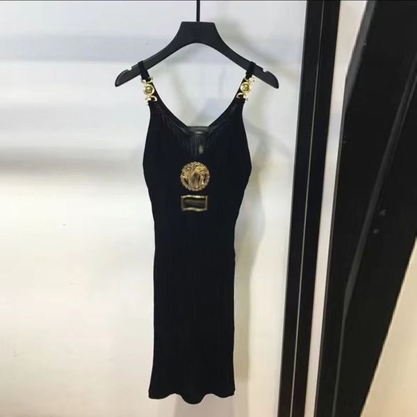 luxury plus size dresses v-neck metal buckle suspender knitted bag buttock dress female slim summer new sleeveless medusa dresses size smlxl, Black
luxury plus size dresses v-neck metal buckle suspender knitted bag buttock dress female slim summer new sleeveless medusa dresses size smlxl, Black