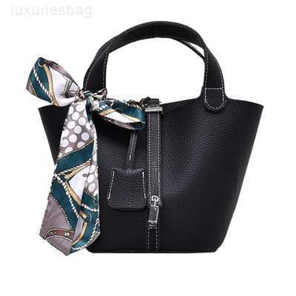 designer luxury women's handbag graffiti vegetable basket fashion versatile bucket bag silk scarf large capacity tided7wo1pr9 picotin
designer luxury women's handbag graffiti vegetable basket fashion versatile bucket bag silk scarf large capacity tided7wo1pr9 picotin