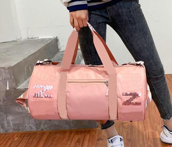 luxury fashion men women duffel bags sequins decor travel duffle bags luggage travel totes handbags large capacity sport waterproof bag 48cm
luxury fashion men women duffel bags sequins decor travel duffle bags luggage travel totes handbags large capacity sport waterproof bag 48cm