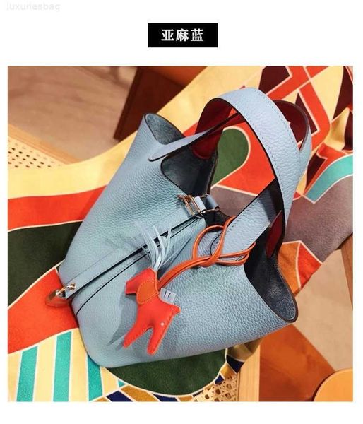 designer luxury h vegetable basket togo layer cowhide litchi pattern female handheld oblique cross bucket wedding bagje1r picotin
designer luxury h vegetable basket togo layer cowhide litchi pattern female handheld oblique cross bucket wedding bagje1r picotin