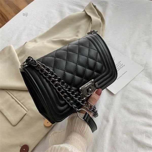 bg-0004 2022 fashion chain lock one-shoulder small bag cross-body gift ladies hand bags handbag for women
bg-0004 2022 fashion chain lock one-shoulder small bag cross-body gift ladies hand bags handbag for women