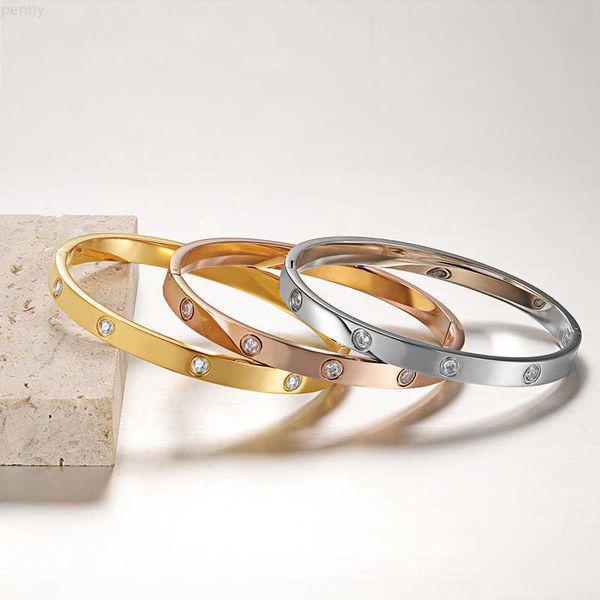 chunke titanium steel ten diamond buckle home bracelet for men and women lovers jewelry, Golden;silver
chunke titanium steel ten diamond buckle home bracelet for men and women lovers jewelry, Golden;silver