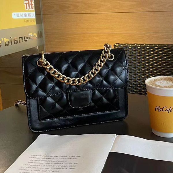 luxury women black classic flap crossbody designer bag leather quilted matelasse chain vintage handbag designer multi pochettes suitcases ca
luxury women black classic flap crossbody designer bag leather quilted matelasse chain vintage handbag designer multi pochettes suitcases ca