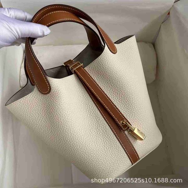 designer luxury bag fully handstitched tc cow wax thread vegetable basket women's leather carrying bucket layer lychee pattern handbagi
designer luxury bag fully handstitched tc cow wax thread vegetable basket women's leather carrying bucket layer lychee pattern handbagi