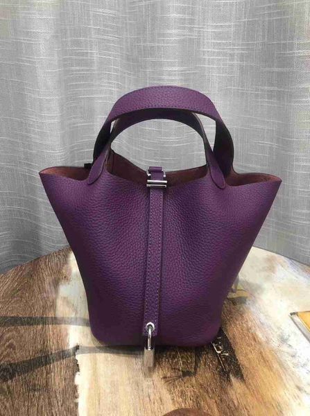 designer luxury bag h first layer lychee grain cow leather bucket silver buckle fashion portable vegetable basket women's bagj5ze2wng p
designer luxury bag h first layer lychee grain cow leather bucket silver buckle fashion portable vegetable basket women's bagj5ze2wng p