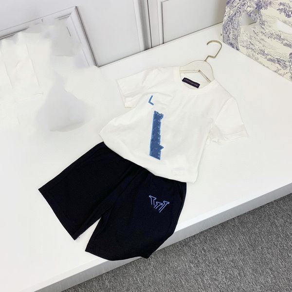 baby clothes kids clothing short sets luxury brand kid designer toddler two piece set girls boys t shirt summer tee with letters, White
baby clothes kids clothing short sets luxury brand kid designer toddler two piece set girls boys t shirt summer tee with letters, White