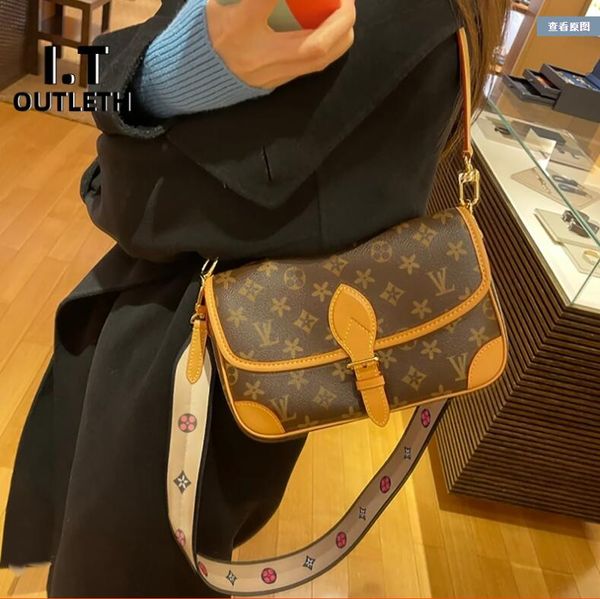 leather exquisite messenger packages tote bags brand designer bags women shoulder crossboy package clutch handbag m45985 bags321 baguette un
leather exquisite messenger packages tote bags brand designer bags women shoulder crossboy package clutch handbag m45985 bags321 baguette un