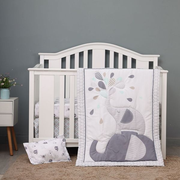 bedding sets 4 pcs baby crib set for girls and boys including quilt crib sheet skirt pillow case 230404
bedding sets 4 pcs baby crib set for girls and boys including quilt crib sheet skirt pillow case 230404