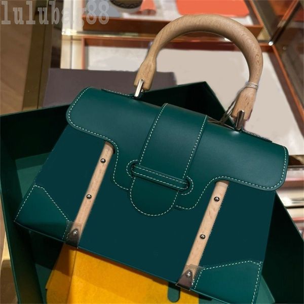 luxury cross body bag passport holders shoulder bags women shopping walking small size exquisite craftsmanship saigon designer handbag leath
luxury cross body bag passport holders shoulder bags women shopping walking small size exquisite craftsmanship saigon designer handbag leath