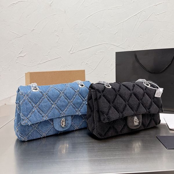 10a luxury women bag 25cm designer cc bags women shoulder handbags purses channel flap bag vintage handbag dark blue denim silver chain hard
10a luxury women bag 25cm designer cc bags women shoulder handbags purses channel flap bag vintage handbag dark blue denim silver chain hard