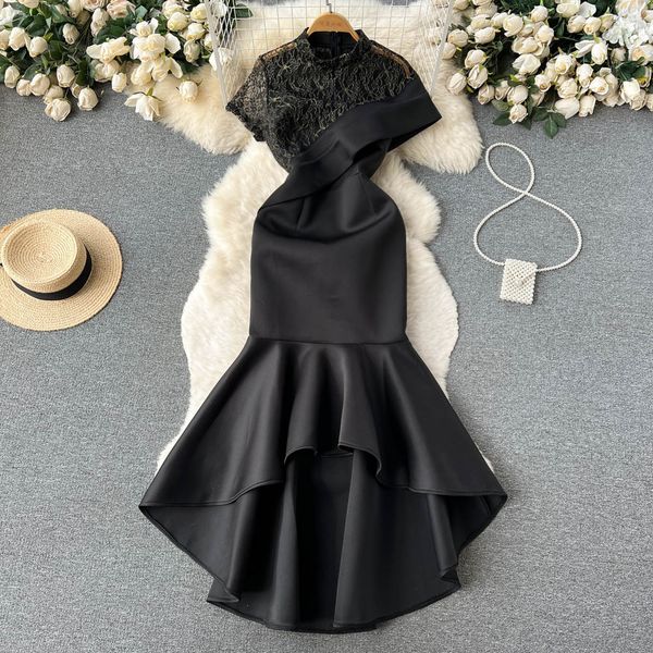 summer lace embroidery spliced dress irregular hem short sleeve waist wrap hip black evening dress, Black;gray
summer lace embroidery spliced dress irregular hem short sleeve waist wrap hip black evening dress, Black;gray