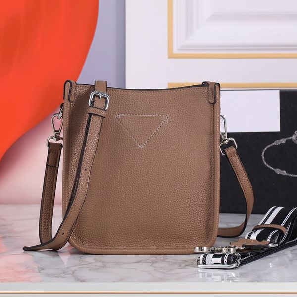 totes bag crossbody bags designer handbags flap cowhide genuine leather thick shoulder strap removable embroidered letters hasp classic tria
totes bag crossbody bags designer handbags flap cowhide genuine leather thick shoulder strap removable embroidered letters hasp classic tria