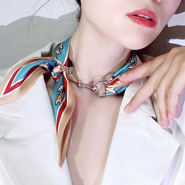 sarongs women shawl ring clip scarves fastener crystal silk scarf buckle brooch wedding fashion jewelry female classic gift p230323, Blue;gray
sarongs women shawl ring clip scarves fastener crystal silk scarf buckle brooch wedding fashion jewelry female classic gift p230323, Blue;gray