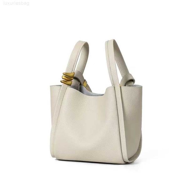 designer luxury bag genuine leather vegetable basket bucket cowhide portable underarm single shoulder large capacity diagonal cross women�
designer luxury bag genuine leather vegetable basket bucket cowhide portable underarm single shoulder large capacity diagonal cross women�