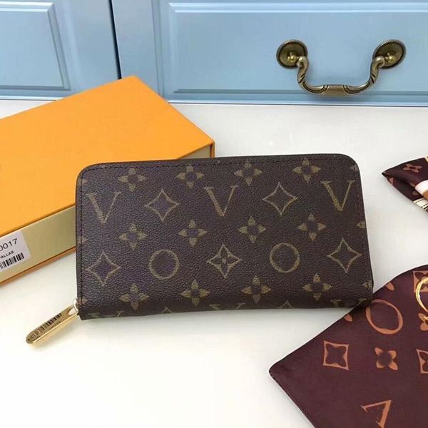 2022 fashionluxurys designers clutch wallet pu leather wallet single zipper zippy wallets lady ladies long classical purse m60017, Red;black
2022 fashionluxurys designers clutch wallet pu leather wallet single zipper zippy wallets lady ladies long classical purse m60017, Red;black
