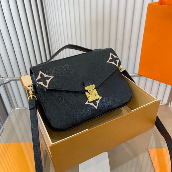 women's handbag fashion one shoulder bag designer crossbody bag floral alphabet logo envelope bag classic leather handbag baguette bag
women's handbag fashion one shoulder bag designer crossbody bag floral alphabet logo envelope bag classic leather handbag baguette bag
