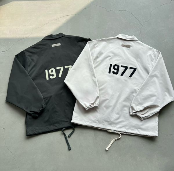 2023 designer casual jacket coat 1977 print hoodless lapel coat black and white two colors retro style fashion jacket size s-xl, Black;brown
2023 designer casual jacket coat 1977 print hoodless lapel coat black and white two colors retro style fashion jacket size s-xl, Black;brown