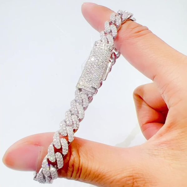 designer 8mm 18-24inch 925 sterling silver vvs moissanite cuban chain necklace 7/8/9inch bracelet for women/men nice gift
designer 8mm 18-24inch 925 sterling silver vvs moissanite cuban chain necklace 7/8/9inch bracelet for women/men nice gift
