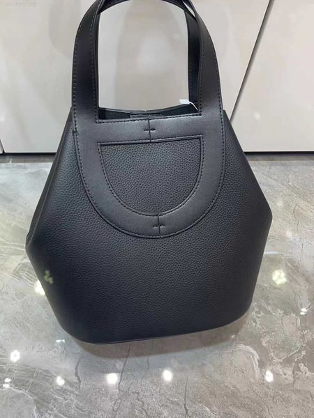 designer luxury vegetable basket bucket fashion genuine leather small and simple handbag diagonal straddle guangzhou women's bagbyynluq
designer luxury vegetable basket bucket fashion genuine leather small and simple handbag diagonal straddle guangzhou women's bagbyynluq