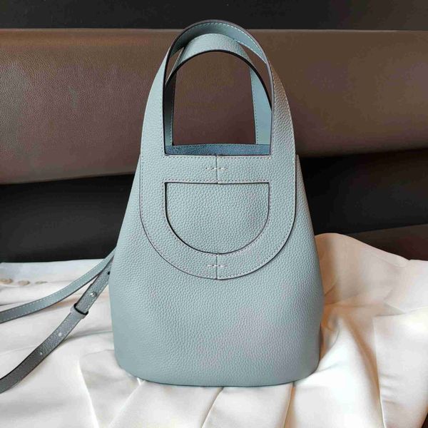 designer luxury bag bucket style single shoulder messenger vegetable basket pig nose handbag layer cow leatherh8thf0eb picotin
designer luxury bag bucket style single shoulder messenger vegetable basket pig nose handbag layer cow leatherh8thf0eb picotin
