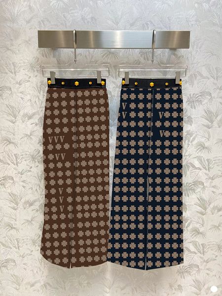 womens wide-leg pants trousers brown black casual pant fashion printed letters velvet versatile casual high-waisted loose jogger the latest, Black;white
womens wide-leg pants trousers brown black casual pant fashion printed letters velvet versatile casual high-waisted loose jogger the latest, Black;white