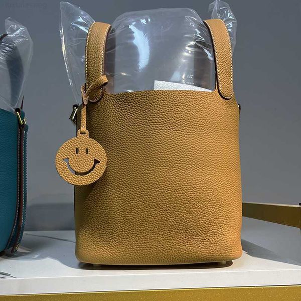 designer luxury vegetable basket women's leather bucket small high class hand wedding bagvdibcmrr picotin
designer luxury vegetable basket women's leather bucket small high class hand wedding bagvdibcmrr picotin