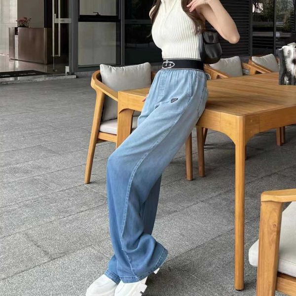 fashionable and comfortable new style elastic pocket printed at waist with inverted triangle label wide leg gradient straight jeans, Blue
fashionable and comfortable new style elastic pocket printed at waist with inverted triangle label wide leg gradient straight jeans, Blue
