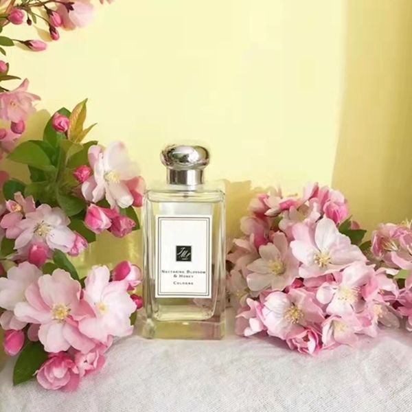 nectarine and honey perfume long lasting floral fragrance refreshing perfume body spray full of charming romantic scent fast shipping
nectarine and honey perfume long lasting floral fragrance refreshing perfume body spray full of charming romantic scent fast shipping