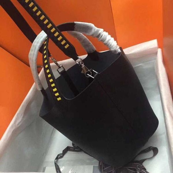 designer luxury bag vegetable basket bucket square shoulder crossbody women's handbaggx63xeb9 picotin
designer luxury bag vegetable basket bucket square shoulder crossbody women's handbaggx63xeb9 picotin