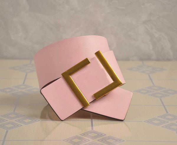 2023 new fashion womens leather belt designer brand 7cm letter smooth buckle dress denim skirt decoration wide belts black pink red, Black;brown
2023 new fashion womens leather belt designer brand 7cm letter smooth buckle dress denim skirt decoration wide belts black pink red, Black;brown