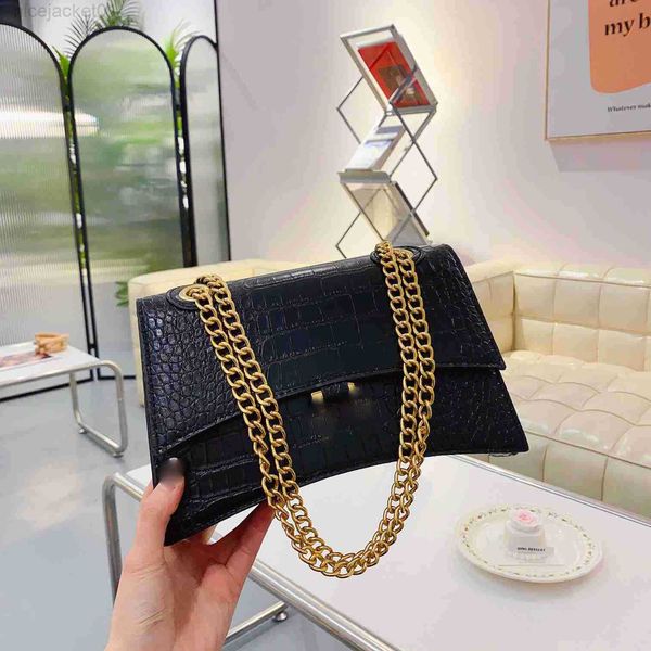 balencig as bag designer hourglass shoulder bag crossbody bag crocodile chain wallet womens purses and handbags single shoulder or satchel m
balencig as bag designer hourglass shoulder bag crossbody bag crocodile chain wallet womens purses and handbags single shoulder or satchel m