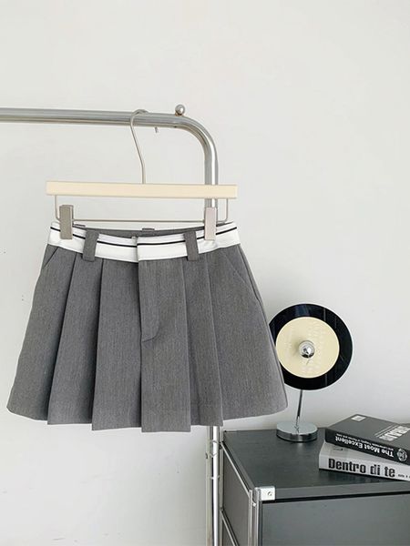 skirts vintage a-line high waist women's miniskirt y2k street wear pleated ski shorts gyaru chic preppy style summer style 230404, Black
skirts vintage a-line high waist women's miniskirt y2k street wear pleated ski shorts gyaru chic preppy style summer style 230404, Black