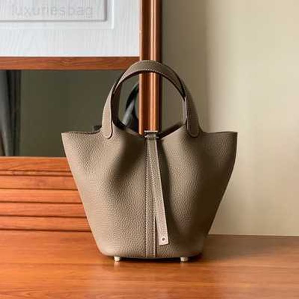 designer luxury vegetable basket women's leather bucket small high class hand wedding bag6qazv46i picotin
designer luxury vegetable basket women's leather bucket small high class hand wedding bag6qazv46i picotin