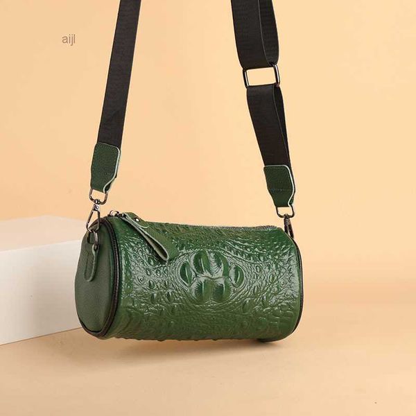 wholesale genuine croc embossed leather ladies fashion crossbody handbag purse for women
wholesale genuine croc embossed leather ladies fashion crossbody handbag purse for women