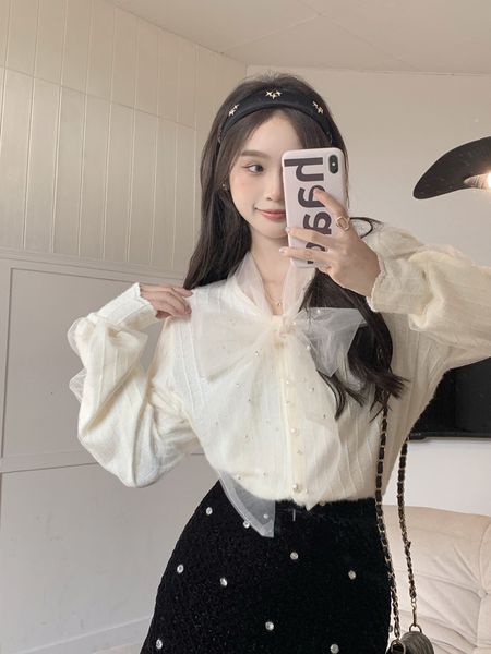 women's blouses shirt's jumpsuits rompers elegant beaded solid blouse women bow design work style ol blusas spring 2023 all match, White
women's blouses shirt's jumpsuits rompers elegant beaded solid blouse women bow design work style ol blusas spring 2023 all match, White