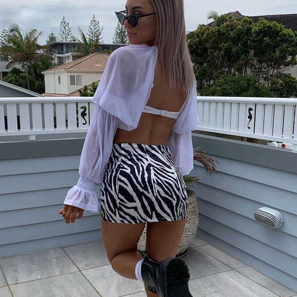 skirts vintage zebra print soft velvet skirt women side split high waist short mini skirts female back zipper bottoms 2023 p230403, Black
skirts vintage zebra print soft velvet skirt women side split high waist short mini skirts female back zipper bottoms 2023 p230403, Black