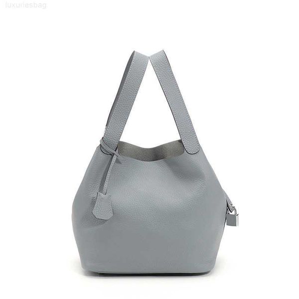 designer luxury fashion genuine leather women's handbag layer cowhide soft vegetable basket water bucket bag6b1f2ew9 picotin
designer luxury fashion genuine leather women's handbag layer cowhide soft vegetable basket water bucket bag6b1f2ew9 picotin